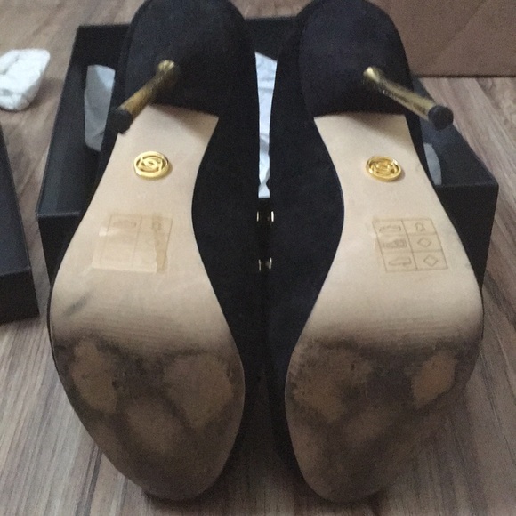 Heels - Picture 4 of 6